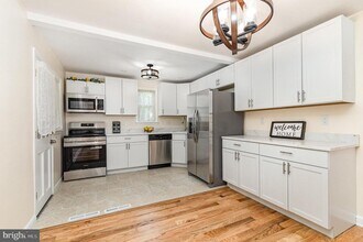 6301 Fieldvale Rd in Rosedale, MD - Building Photo - Building Photo