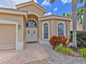 7676 Eagle Point Dr in Delray Beach, FL - Building Photo - Building Photo