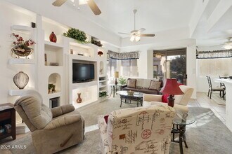 4202 E Broadway Rd in Mesa, AZ - Building Photo - Building Photo