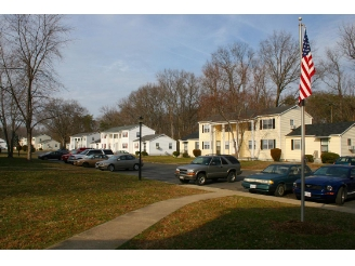 Dahlgren Harbor Apartments in King George, VA - Building Photo - Building Photo