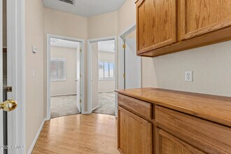 8373 W Mary Ann Dr in Peoria, AZ - Building Photo - Building Photo