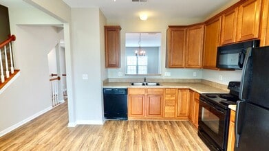 15729 Castle Watch Ave in Charlotte, NC - Building Photo - Building Photo