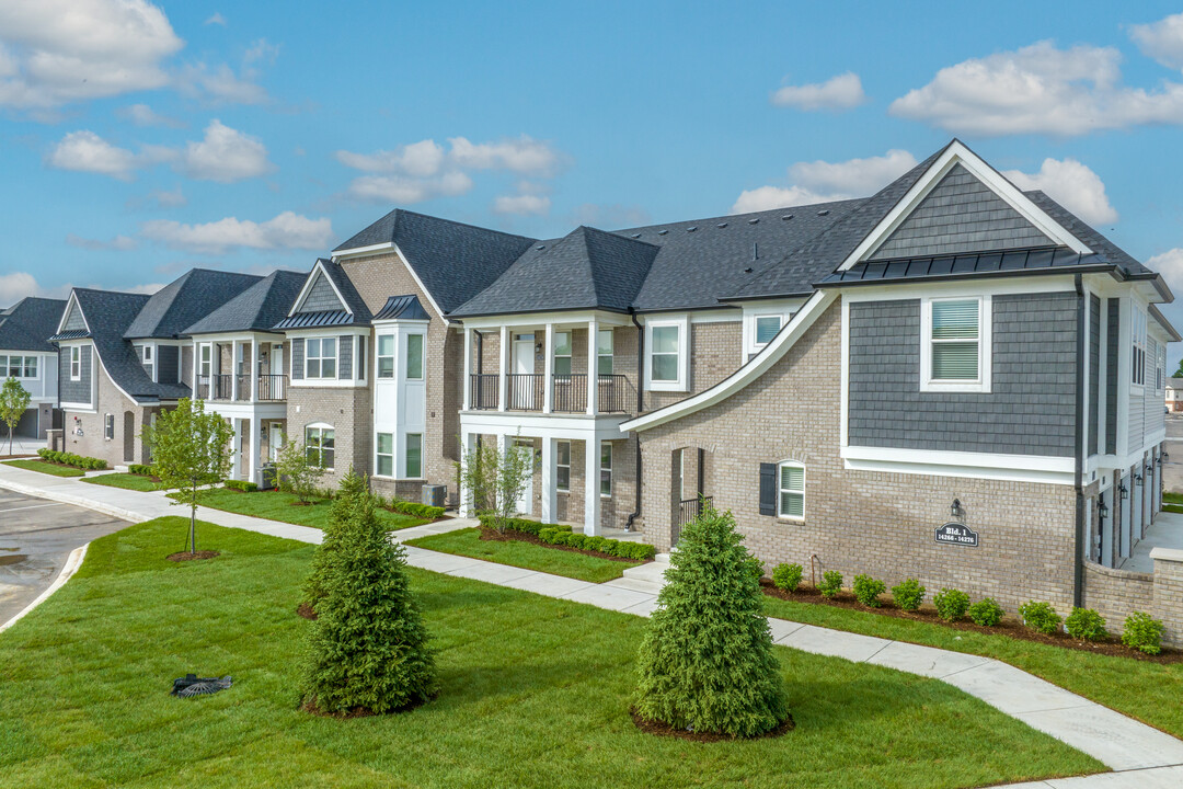 Midtown Village Lofts in Shelby Township, MI - Building Photo