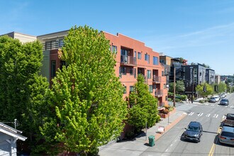 The Egypt Apartments in Seattle, WA - Building Photo - Building Photo