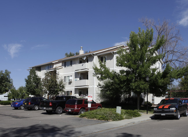 Kimbark Apartments in Longmont, CO - Building Photo - Building Photo