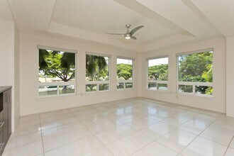 497 Kailua Rd in Kailua, HI - Building Photo - Building Photo