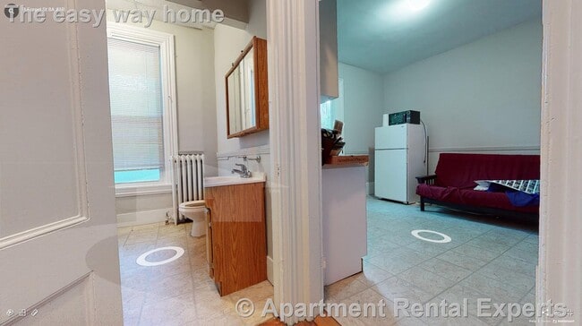 8 A Forest St in Cambridge, MA - Building Photo - Building Photo