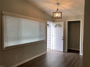 1013 Choctaw Ct in Virginia Beach, VA - Building Photo - Building Photo