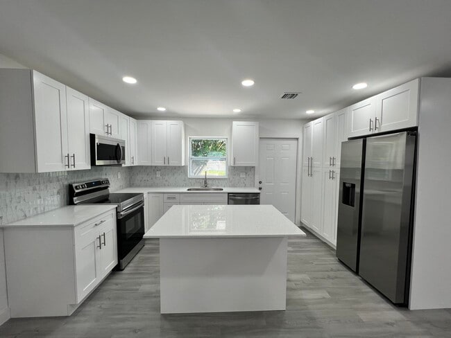 property at 2801 Ave Q