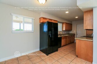 561 E Franklin Ave in Mesa, AZ - Building Photo - Building Photo