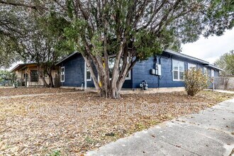 1903 Athel Ave in San Antonio, TX - Building Photo - Building Photo