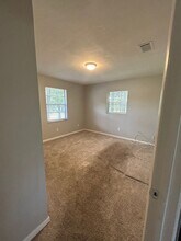 2212 SE 36 Terrace in Gainesville, FL - Building Photo - Building Photo