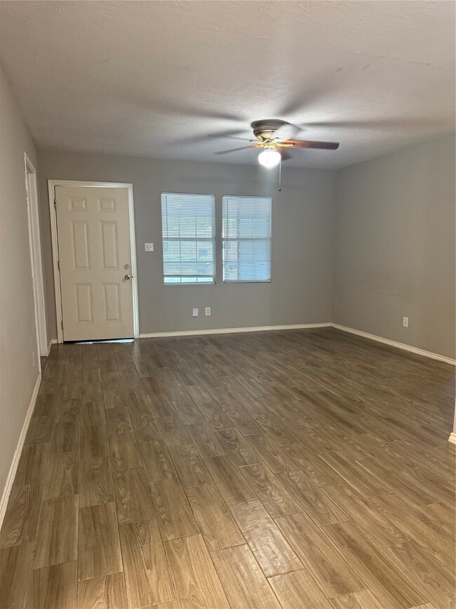 property at 1401 Craig Dr