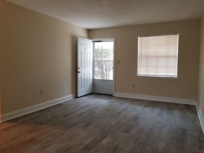 14 Wright Pkwy SW in Fort Walton Beach, FL - Foto de edificio - Building Photo
