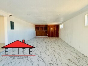 247 Peg St in Ridgecrest, CA - Building Photo - Building Photo