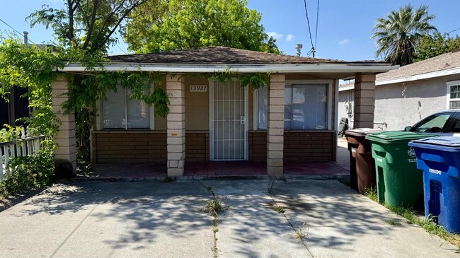 property at 13927 Hwy Ave