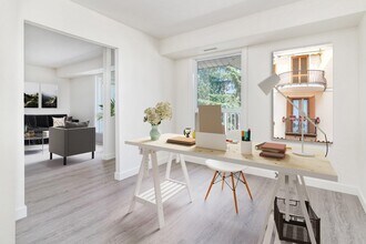 Westwinds Of Summerlea in Edmonton, AB - Building Photo - Building Photo