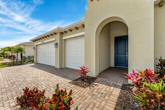 2479 Millennium Cir in Melbourne, FL - Building Photo - Building Photo