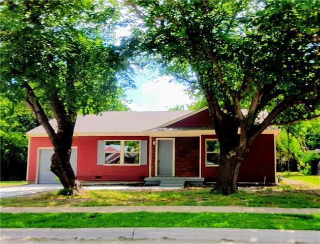 1511 Biggs Cir in Arlington, TX - Building Photo