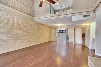 2933 Country Pl Cir in Carrollton, TX - Building Photo - Building Photo