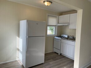 910 E Patapsco Ave in Baltimore, MD - Building Photo - Building Photo