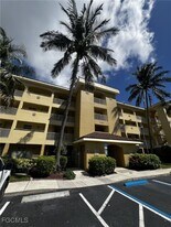 1785 Four Mile Cove Pkwy in Cape Coral, FL - Building Photo
