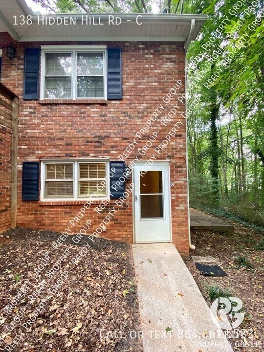 138 Hidden Hill Rd in Spartanburg, SC - Building Photo