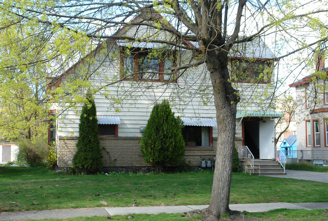 2324 W 3rd Ave in Spokane, WA - Building Photo