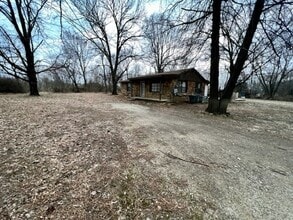 292 S Double Springs Rd in Fayetteville, AR - Building Photo - Building Photo