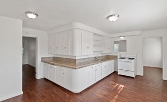 3825-3524 Crestmore Rd in Jurupa Valley, CA - Building Photo