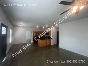 322 E Maple St in Benton, AR - Building Photo - Building Photo