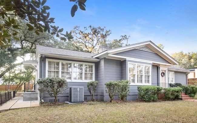 2014 Golf Terrace Dr in Tallahassee, FL - Foto de edificio - Building Photo