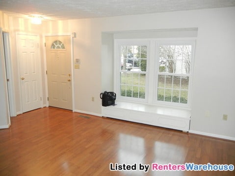 8054 Brightwood Ct in Ellicott City, MD - Building Photo - Building Photo
