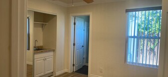 26692 Sinforosa Dr, Unit 1