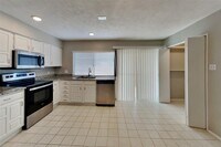 5211 Girnigoe Dr photo'