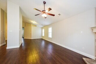 2915 S Hartland in Southaven, MS - Building Photo - Building Photo