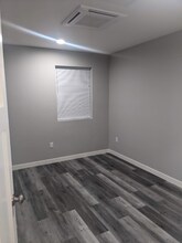 2521 Victorian Alley in Sacramento, CA - Foto de edificio - Building Photo