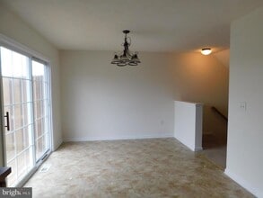 131 Lighthouse Ln in Winchester, VA - Building Photo - Building Photo