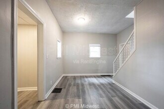 623 Orange St in Indianapolis, IN - Foto de edificio - Building Photo