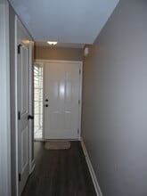 13640 Oak Valley Dr in Platte City, MO - Building Photo - Building Photo