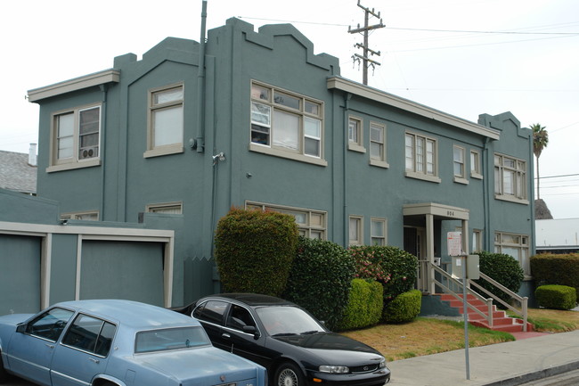 904 39th St in Oakland, CA - Foto de edificio - Building Photo