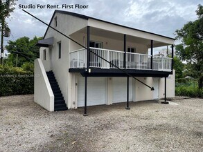 343 Menores Ave in Coral Gables, FL - Building Photo - Building Photo