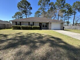 307 N Belmont Ct in Hinesville, GA - Building Photo