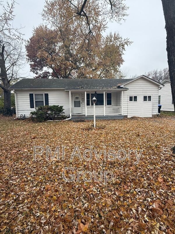 2009 SW McAlister Ave