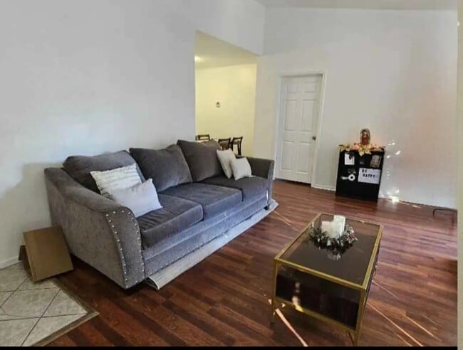 9707 Richmond Ave, Unit Apt Houston in Houston, TX - Building Photo - Building Photo