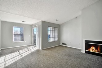 Pendleton Park Apartments in New Hudson, MI - Building Photo - Building Photo