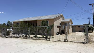 61755 Division St in Joshua Tree, CA - Building Photo - Building Photo