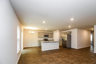 302 Crooked Pne Ct in Columbia, SC - Building Photo - Building Photo