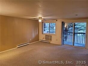 7 Padanaram Rd in Danbury, CT - Building Photo - Building Photo
