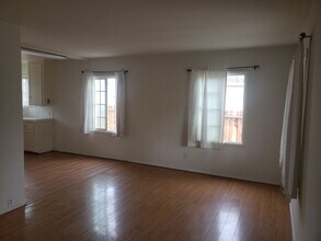 8111 Artesia Blvd in Buena Park, CA - Building Photo - Building Photo